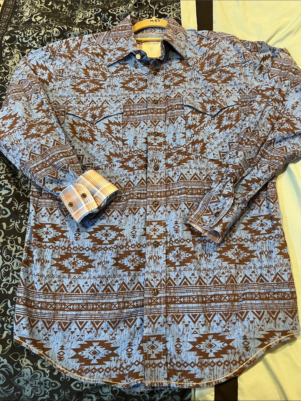 PANHANDLE ROUGH STOCK Men's Brown & Blue Aztec-Print Button-Down Shirt